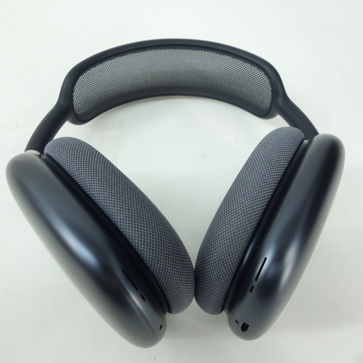 100s Apple AirPods Max (USB-C) MWW43ZA/A ミッドナイト 100s Apple AirPods Max (USB-C) MWW43ZA/A ミッドナイト