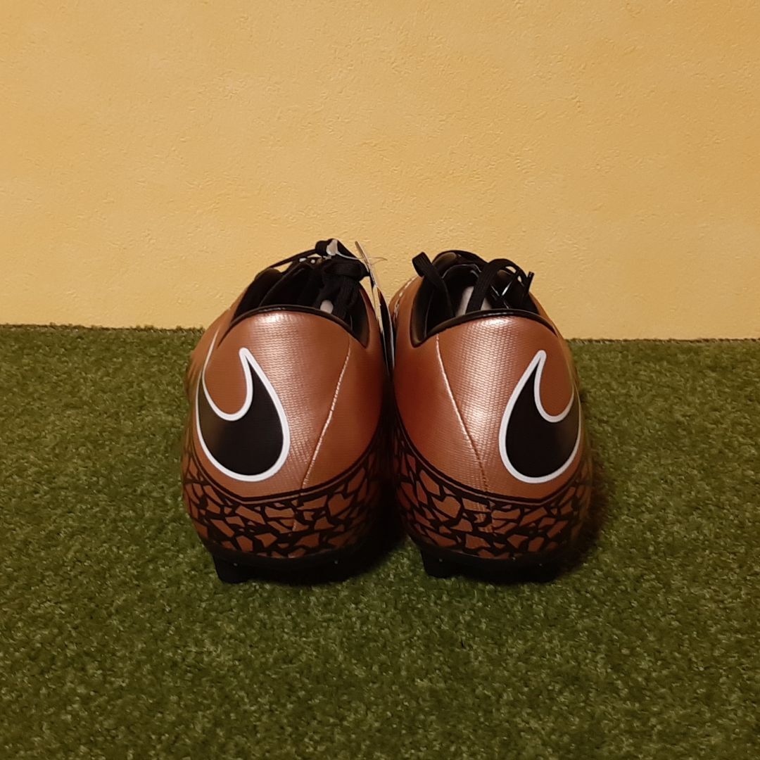 ナイキ サッカースパイク ハイパーヴェノム ファタル Ⅱ HG(26.0 ナイキ サッカースパイク ハイパーヴェノム ファタル Ⅱ HG(26.0