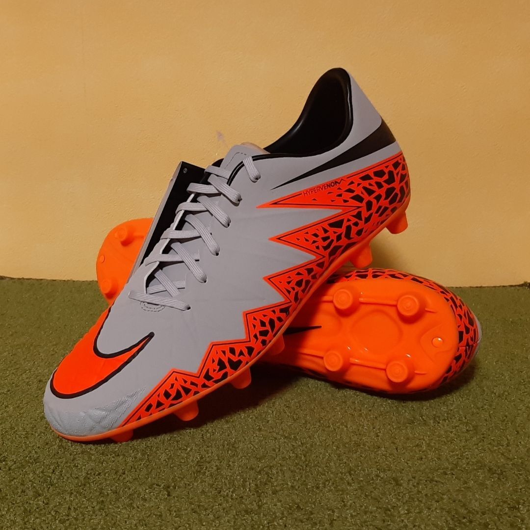 ナイキ サッカースパイク ハイパーヴェノム ファタル Ⅱ HG-E ナイキ サッカースパイク ハイパーヴェノム ファタル Ⅱ HG-E
