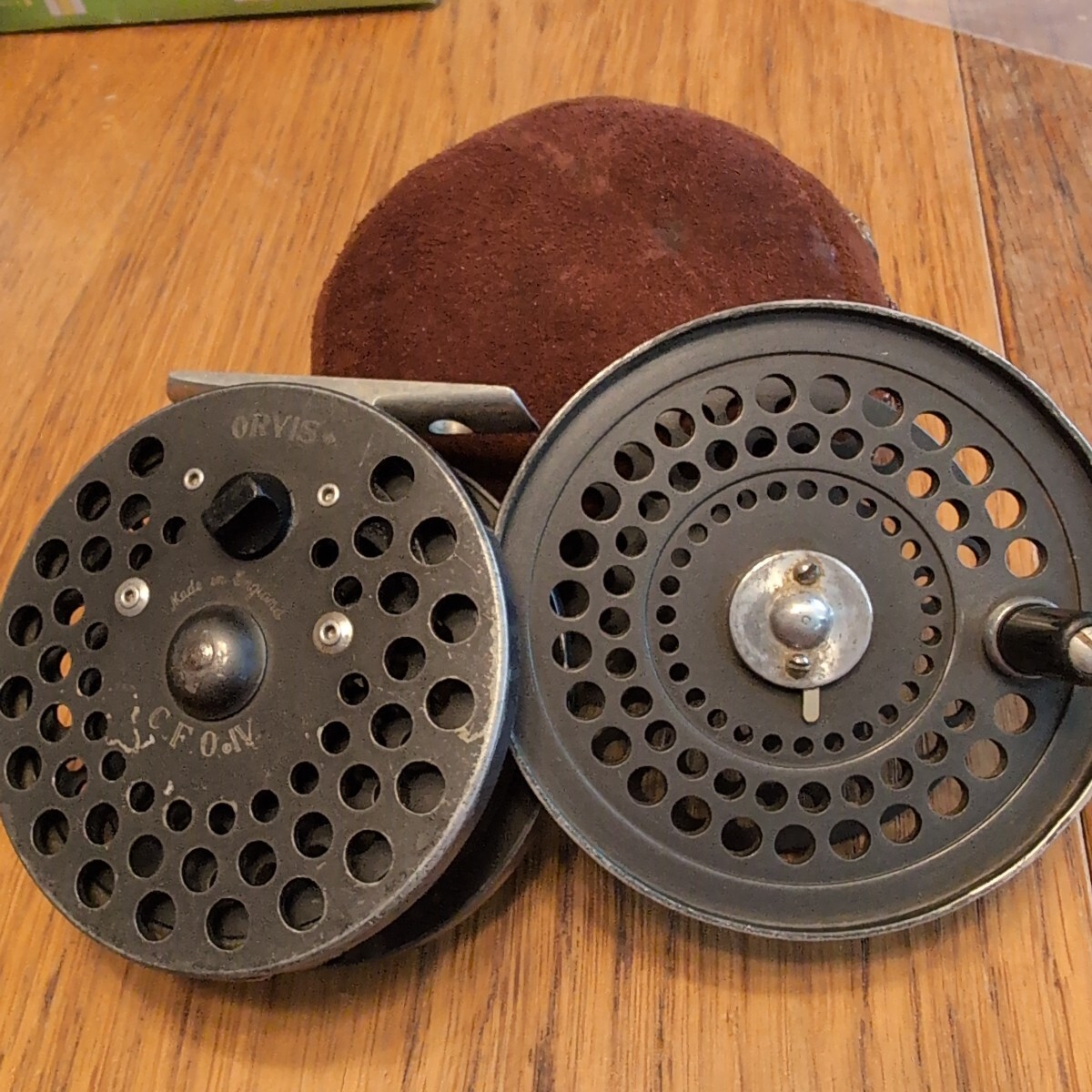 品 動作良好 ORVIS CFO IV 4 オービス フライリール MADE IN 品 動作良好 ORVIS CFO IV 4 オービス フライリール MADE IN