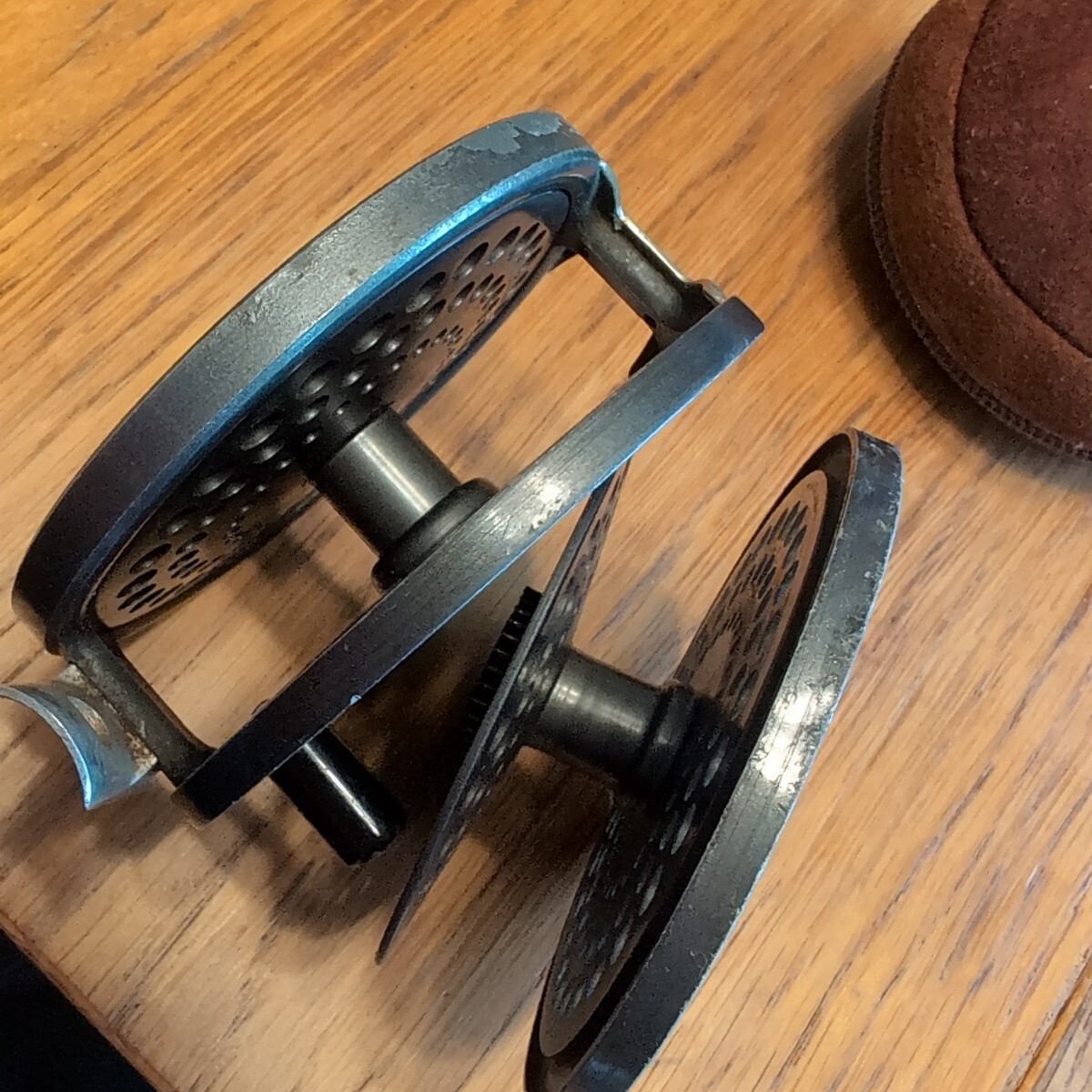 品 動作良好 ORVIS CFO IV 4 オービス フライリール MADE IN 品 動作良好 ORVIS CFO IV 4 オービス フライリール MADE IN