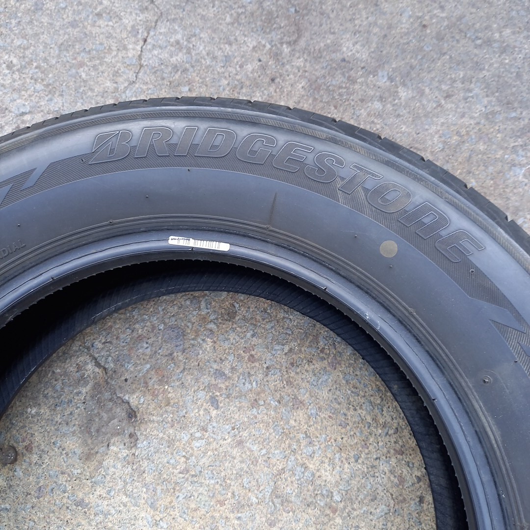 バリ溝サマータイヤ BRIDGESTONE ブリヂストン LUFT RVII 195/65R15 91H 2019年制 4本価格 中古