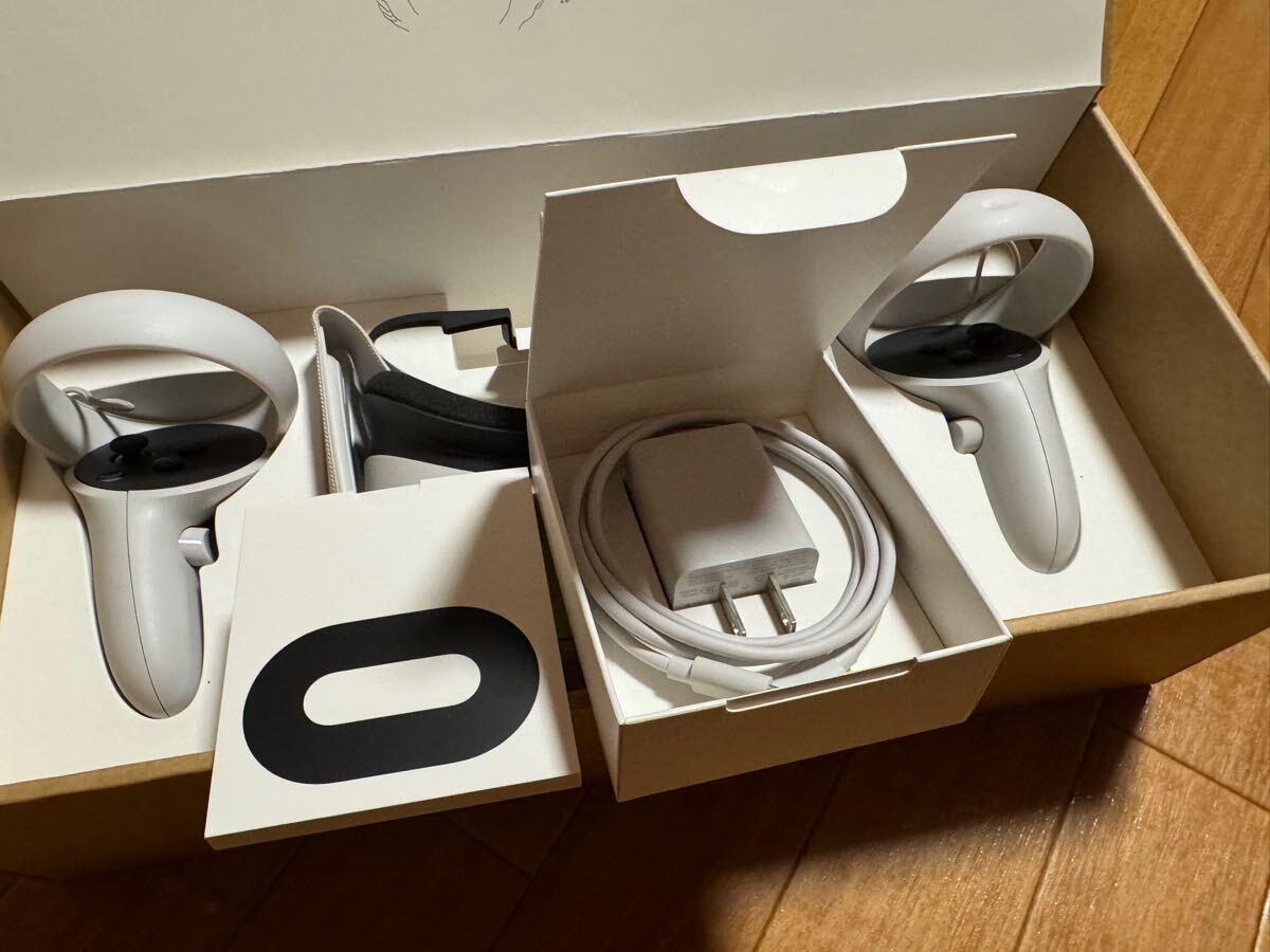 中古】メタクエスト2(旧オキュラスクエスト2)64GB VRヘッド