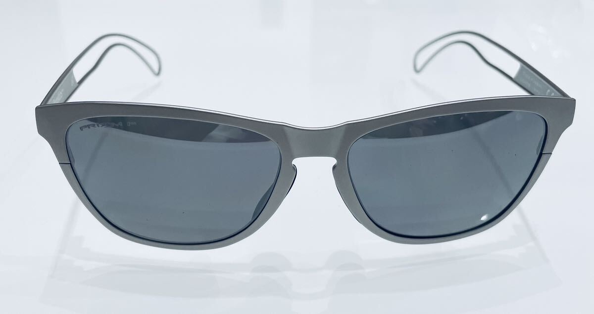◇激レア!6.6万!偏光レンズ 日本製 チタン製 Oakley ◇激レア!6.6万!偏光レンズ 日本製 チタン製 Oakley