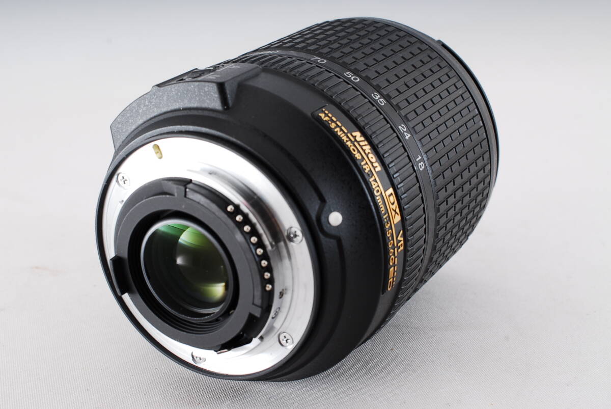 * первоклассный товар * Nikon Nikon AF-S DX NIKKOR 18-140mm F3.5-5.6G ED очень красивый!! #34