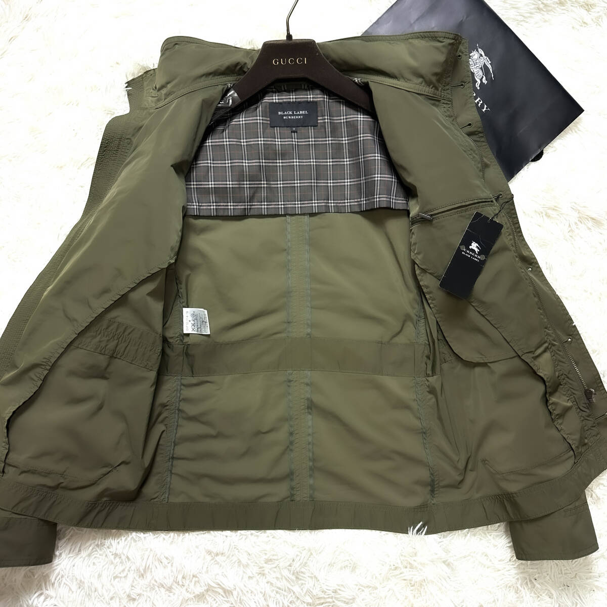 極美品2way!BURBERRY BLACK LABEL高機能マウンテンジャケットM 極美品2way!BURBERRY BLACK LABEL高機能マウンテンジャケットM
