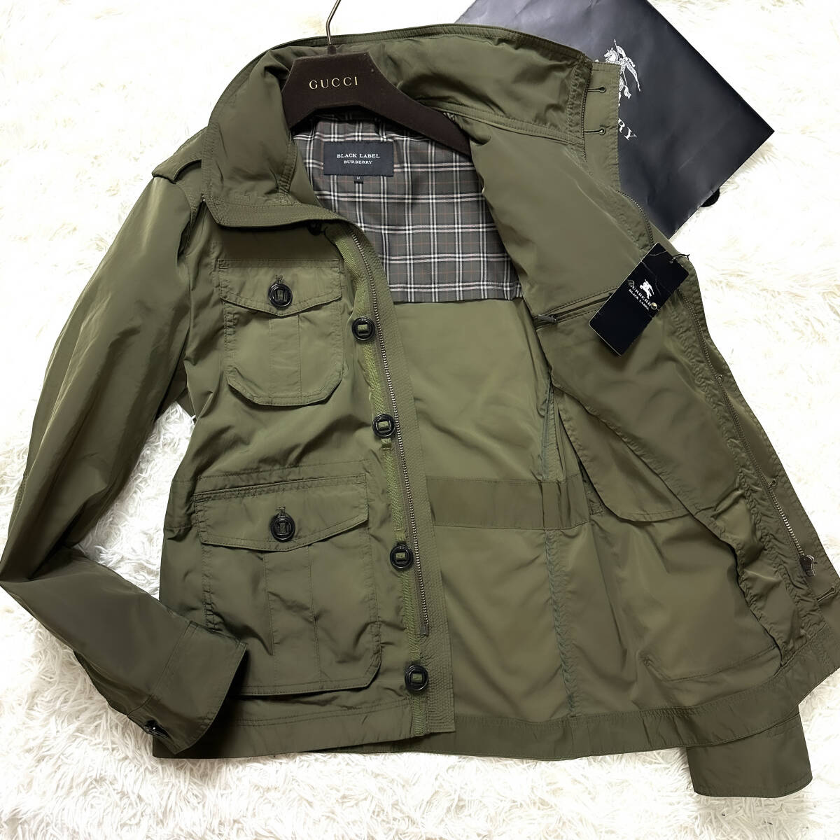 極美品2way!BURBERRY BLACK LABEL高機能マウンテンジャケットM 極美品2way!BURBERRY BLACK LABEL高機能マウンテンジャケットM