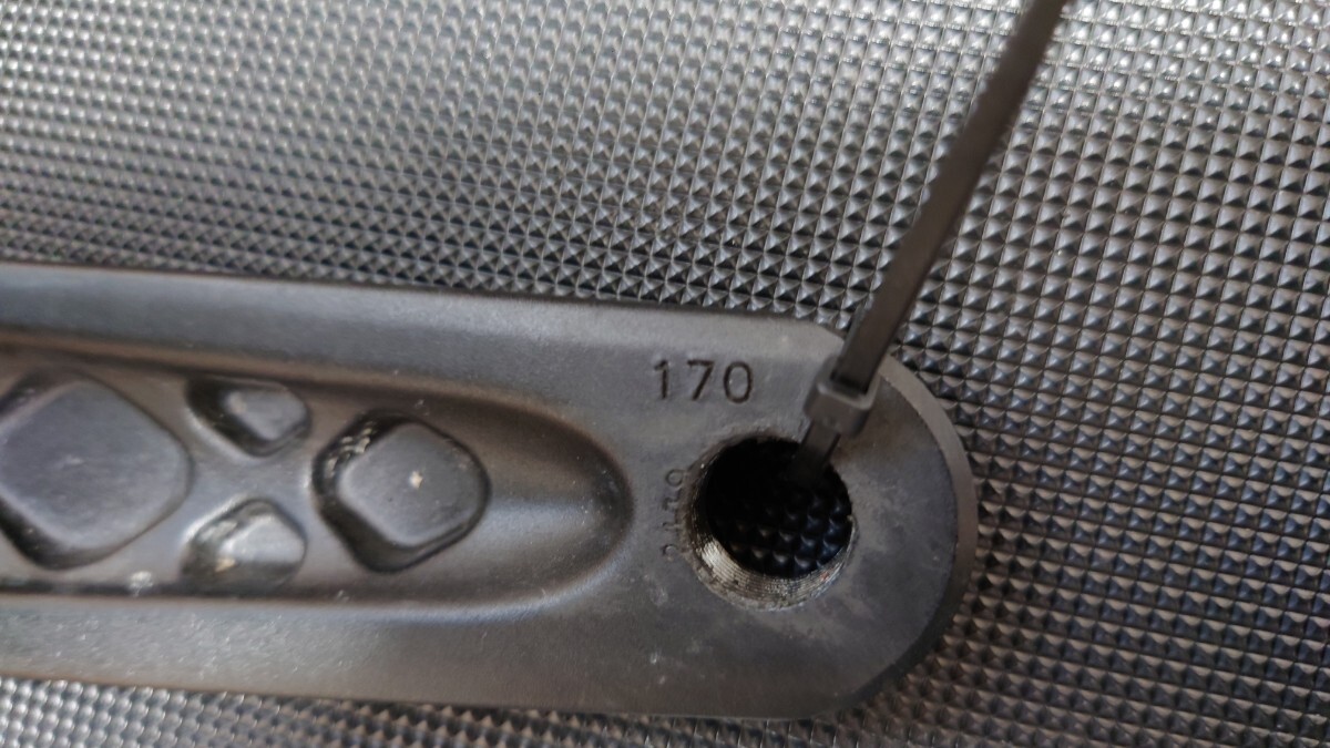 Yahoo!オークション - 美品 EASTON イーストン EA90 170mm 46T Yahoo!オークション - 美品 EASTON イーストン EA90 170mm 46T