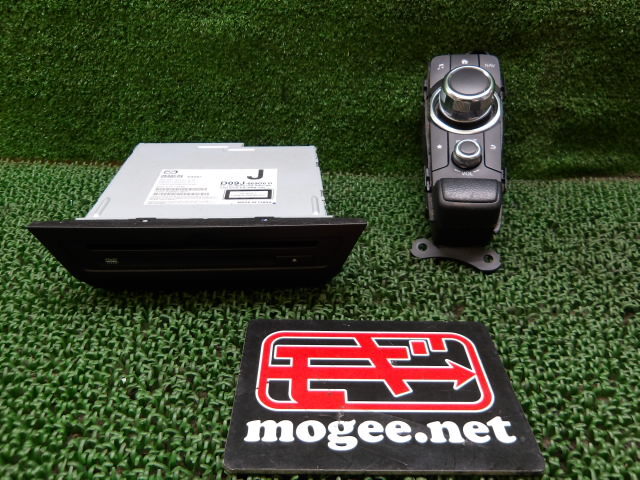 8FN6574 AGK2)) マツダ デミオ DJ5AS ディーゼル XDツーリング 純正 ナビユニット　MD4714/46