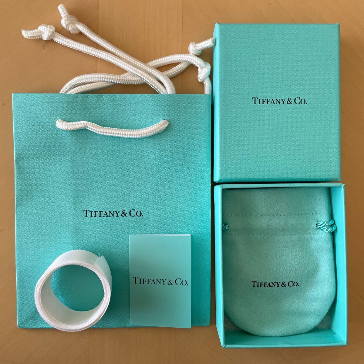 新品 未使用 現行品 TIFFANY ティファニー 空箱 巾着 紙袋 新品 未使用 現行品 TIFFANY ティファニー 空箱 巾着 紙袋