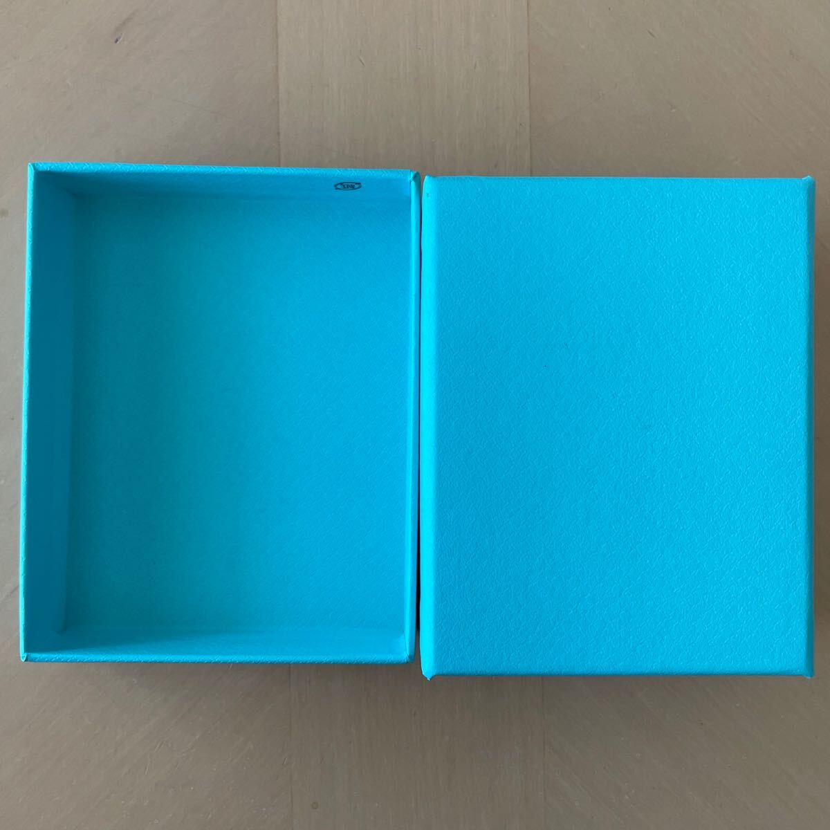新品 未使用 現行品 TIFFANY ティファニー 空箱 巾着 紙袋 新品 未使用 現行品 TIFFANY ティファニー 空箱 巾着 紙袋