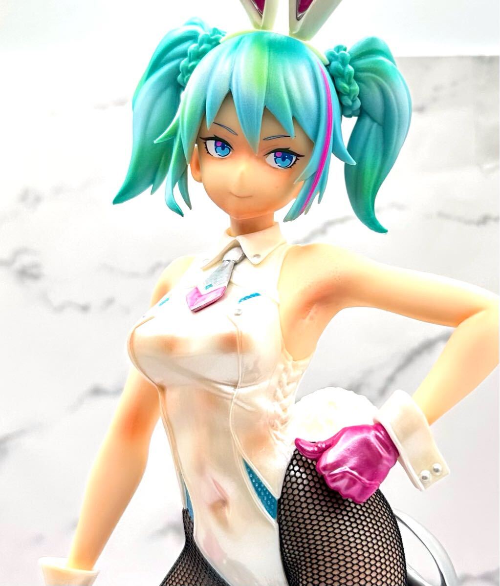 初音ミク☆ レーシング レーシングミク 透け修正 バニーガール バニー ビキニ 水著 リペイントフィギュア リメイク 美少女 美少女