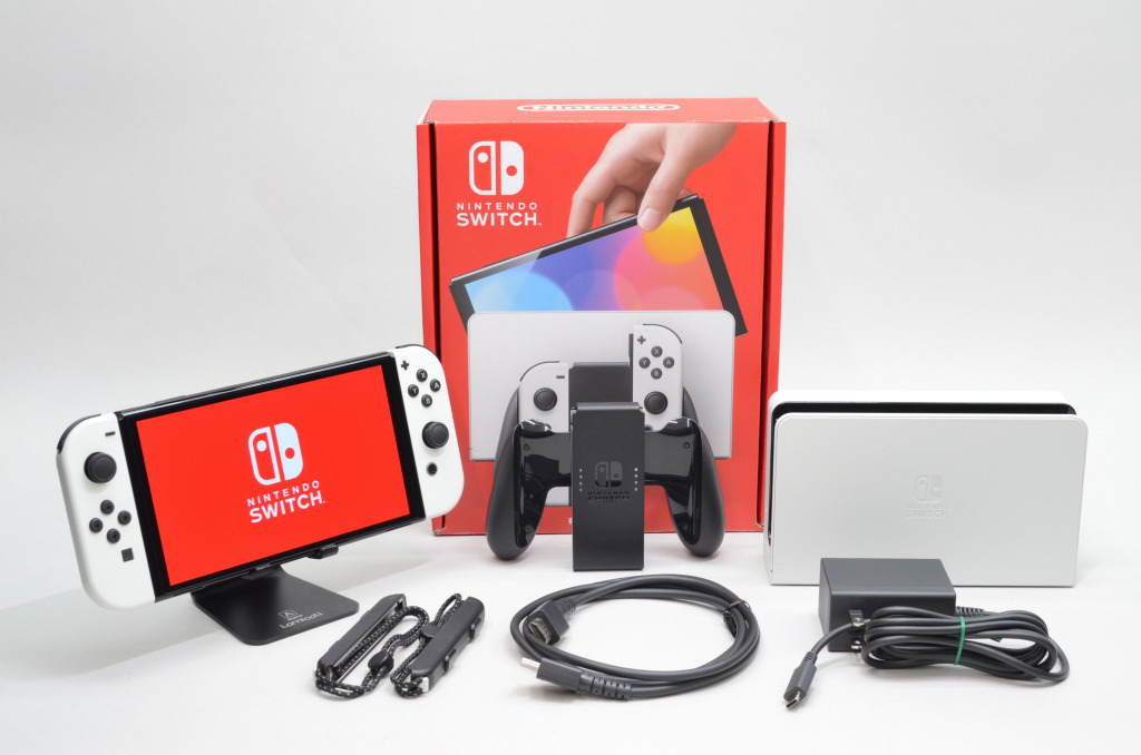 [中古]Nintendo Switch 有機ELモデル 2021 [Joy-Con(L)/(R)ホワイト] HEG-S-KAAAA