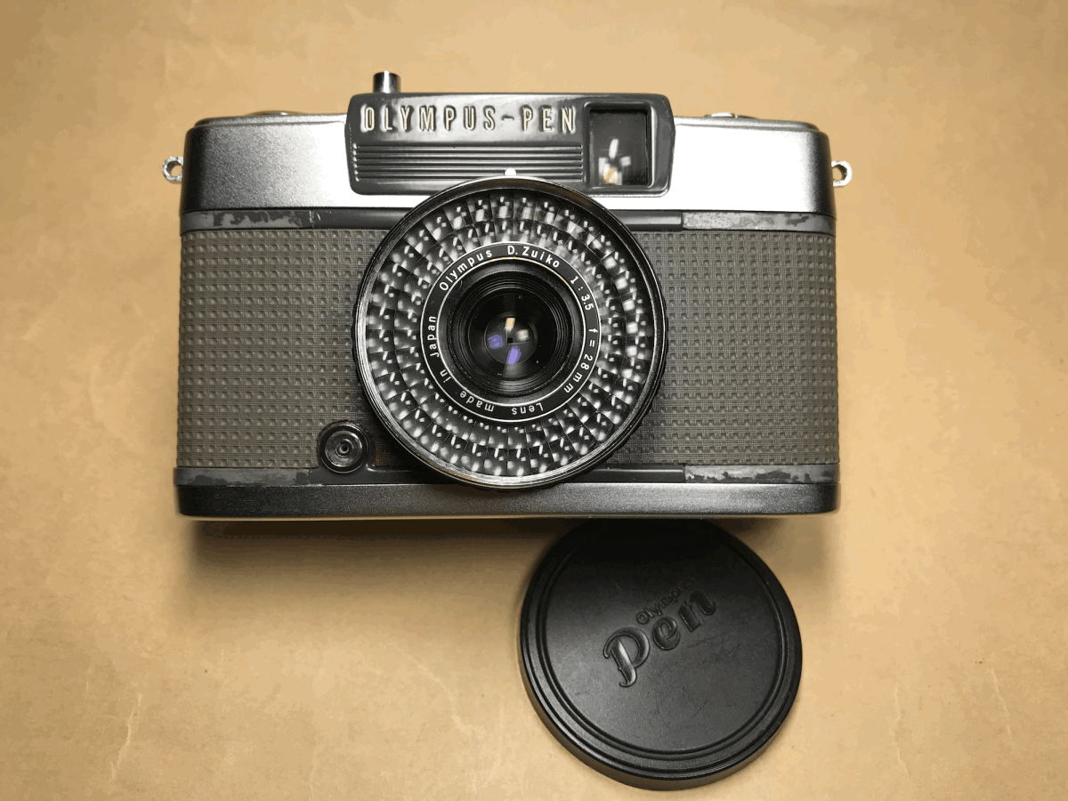 オリンパス Pen EE-2 純正レンズキャップ付き