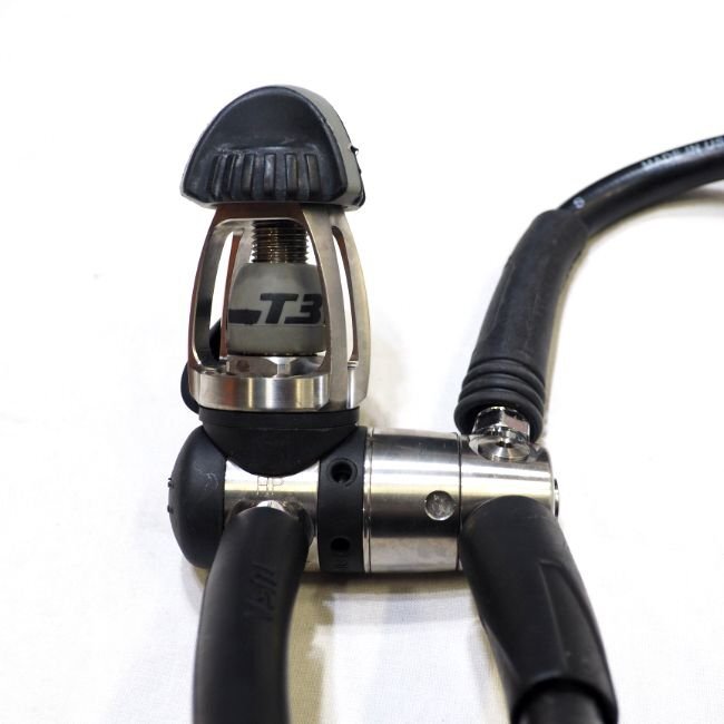 送料無料 SCUBAPRO 235BAR Titanium EN250 レギュレーター 送料無料 SCUBAPRO 235BAR Titanium EN250 レギュレーター
