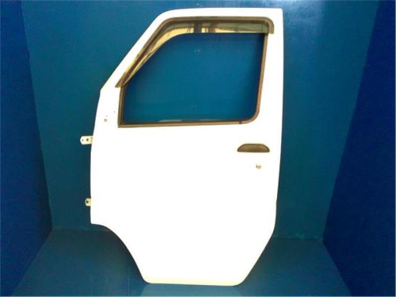 日産 純正 クリッパー 《 U71T 》 左ドア P70300-25000371