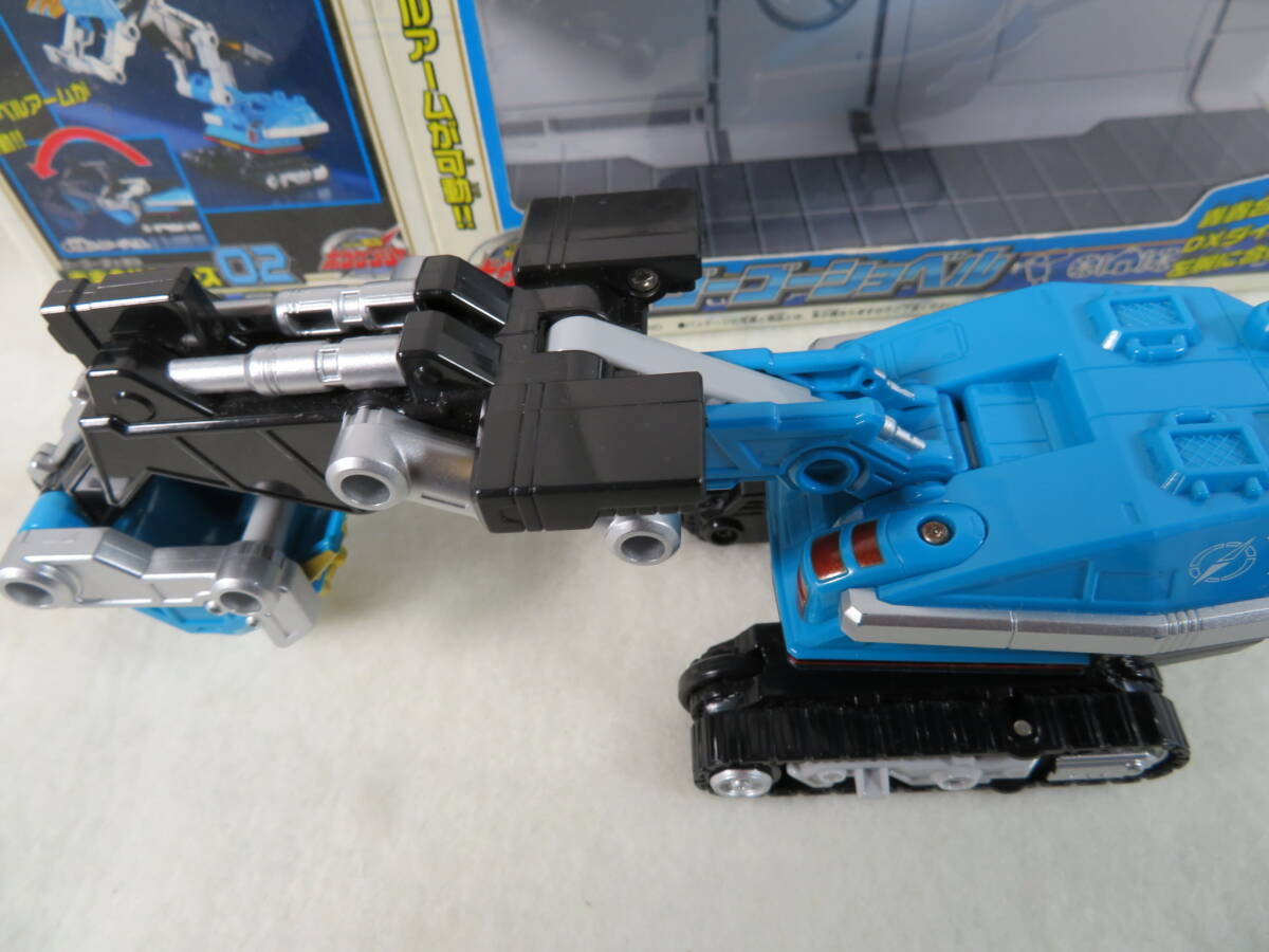 KKGW0363 轟轟戦隊ボウケンジャー 轟轟合体シリーズ ゴーゴー KKGW0363 轟轟戦隊ボウケンジャー 轟轟合体シリーズ ゴーゴー