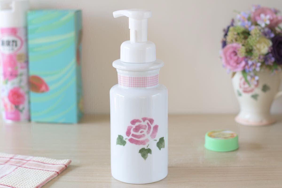 マニーローズ カントリーチェック　ボディーフォームポンプ　陶器 日本製　500ml 新作