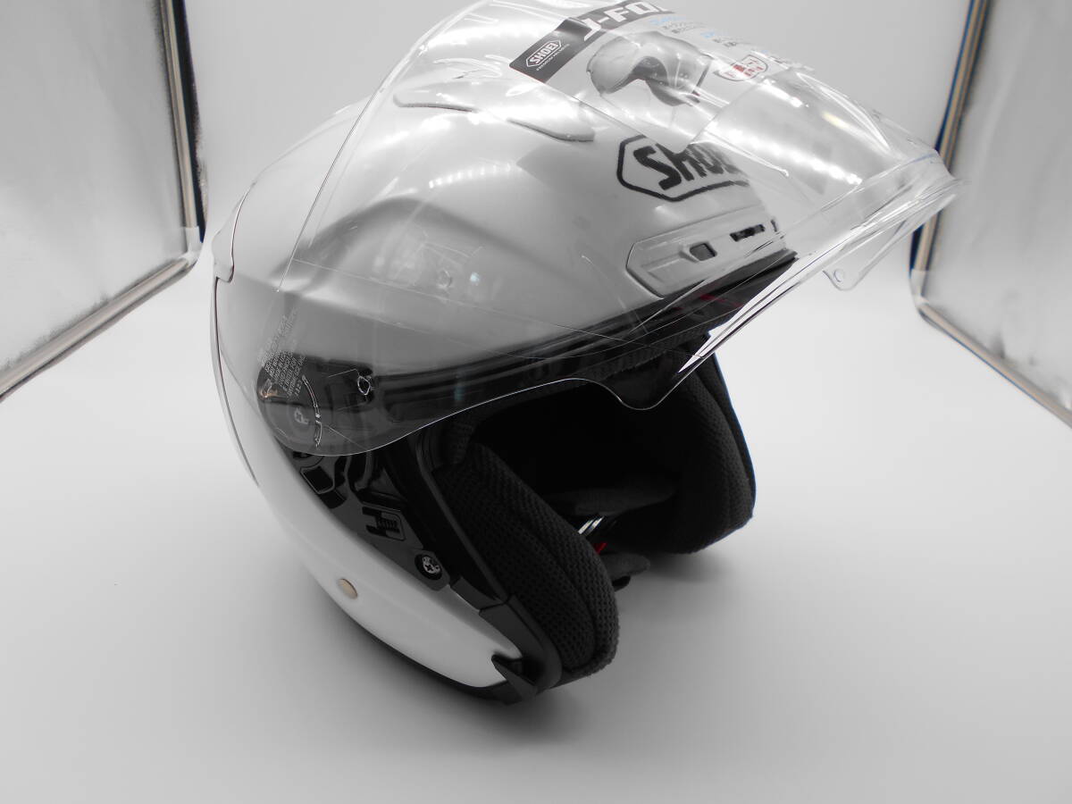 即決価格 SHOEI J-FORCE4 Lサイズ 新品 ルミナスホワイト 59 即決価格 SHOEI J-FORCE4 Lサイズ 新品 ルミナスホワイト 59