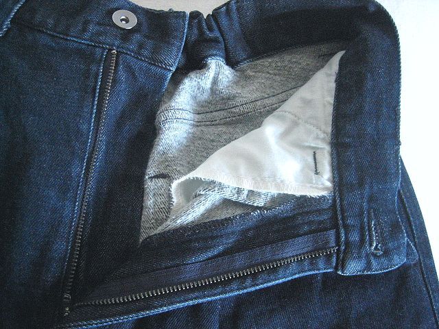 24AW 美品 URBAN RESEARCH DOORS アーバンリサーチ ドアーズ 里起毛タックデニムパンツ M