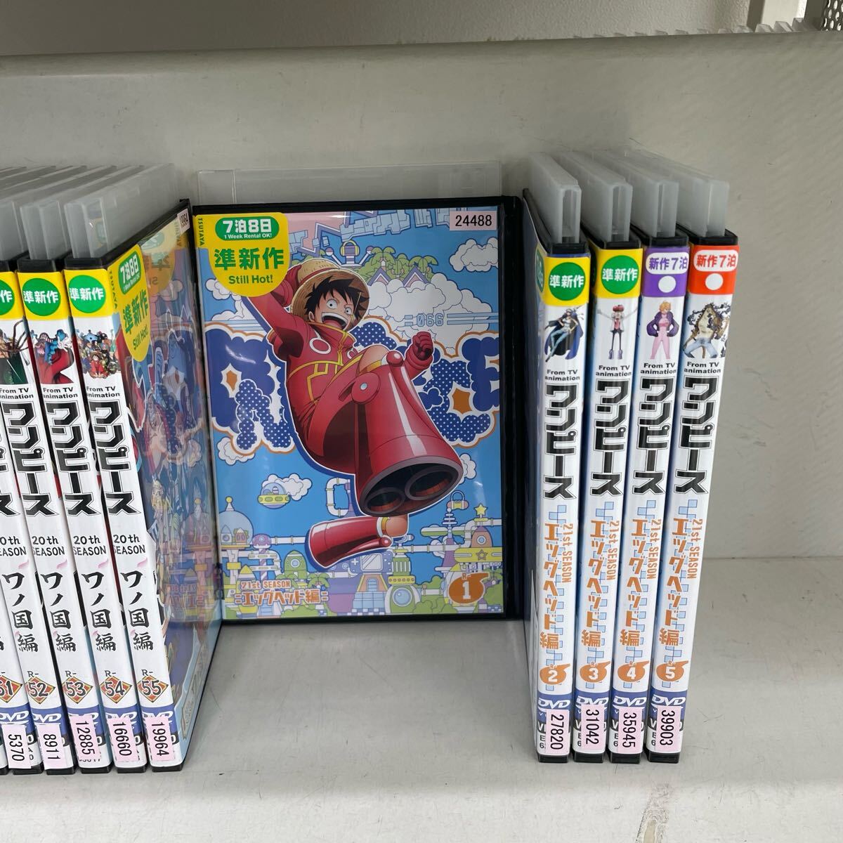 ワンピース ONE PIECE SEASON 1〜20 全巻 + SEASON 21(5巻まで ワンピース ONE PIECE SEASON 1〜20 全巻 + SEASON 21(5巻まで