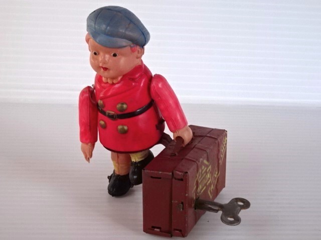 1940年代☆アルプス製《トランク少年》