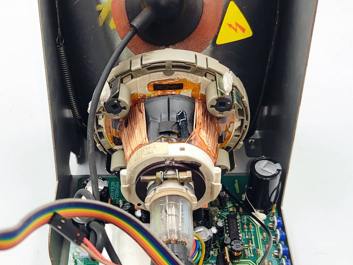 TOSHIBA　東芝　E162165　ブラウン管　ジャンク /2502-43