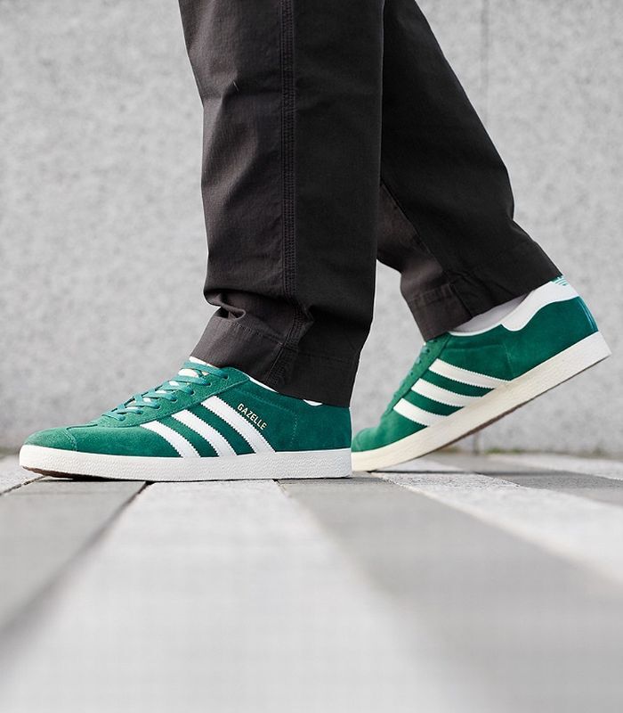 送無(wú) 新品 adidas アディダス 23AW GY7338 91年モデル 復(fù)刻 GAZELLE ガゼル 天然皮革 スエード レザー スニーカー ダークグリーン 27.0 ②