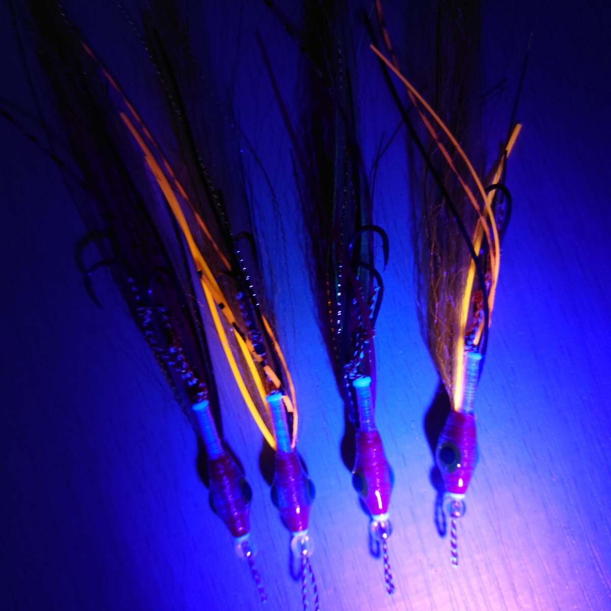 □□タイラバネクタイ冬春真鯛（イワシパターン）ロックフイッシュリグ紅牙SaqSasフック装着オレンジ・レッド系4匹セット即日発送！□□_画像6