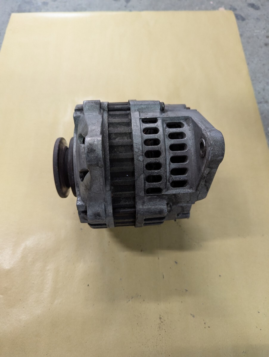 日産 A型エンジン用? オルタネーター 70A? ジャンク品 他車種 日産 A型エンジン用? オルタネーター 70A? ジャンク品 他車種