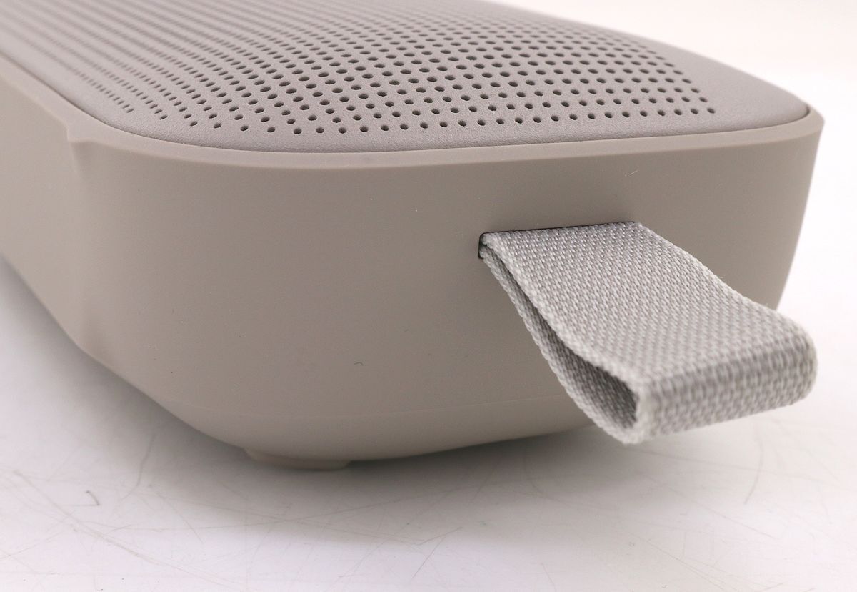 BOSE☆SOUNDLINK FLEX ポータブルスピーカー 第2世代 サンド BOSE☆SOUNDLINK FLEX ポータブルスピーカー 第2世代 サンド