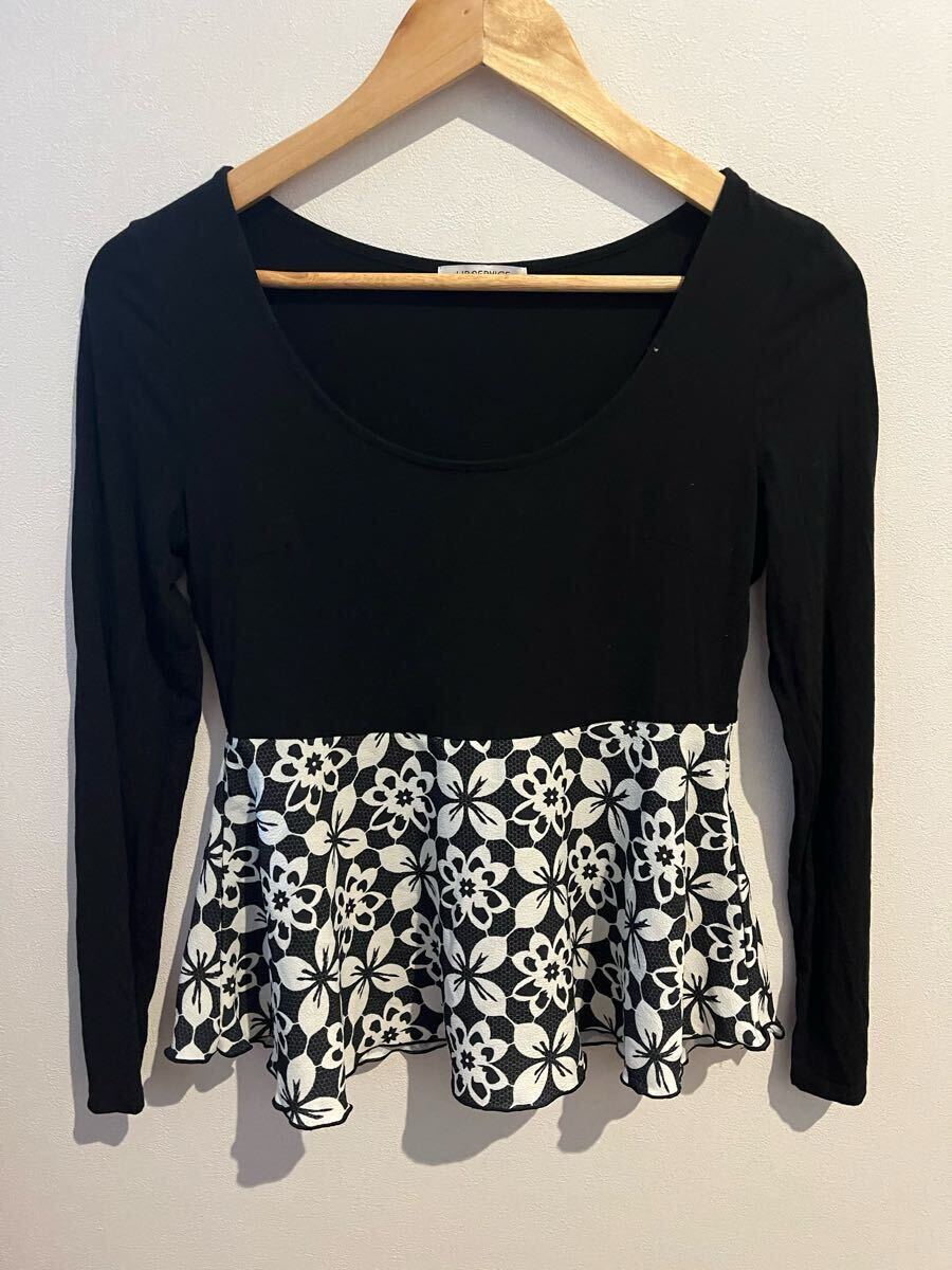 lip service リップサービス トップス 長袖 ブラック　花柄　 長袖Tシャツ　_画像2