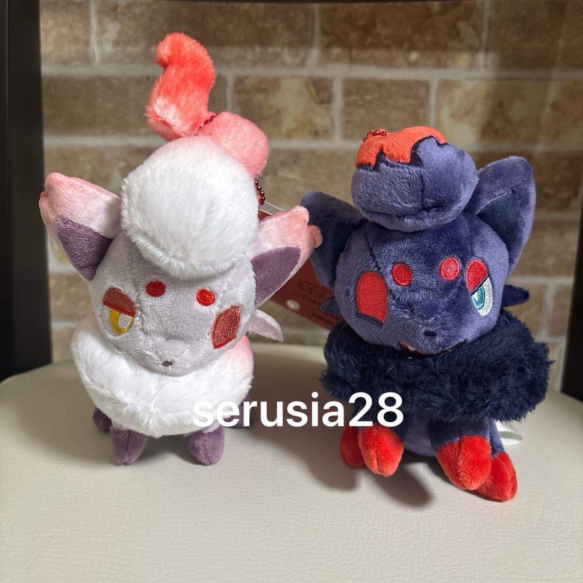 ポケモン 磁石でくっつくペアマスコット にたものどうし ゾロア