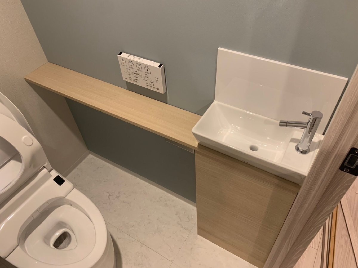 展示品】TOTO ウォシュレット一体型便器GG-J1/トイレ/TCF941 展示品】TOTO ウォシュレット一体型便器GG-J1/トイレ/TCF941