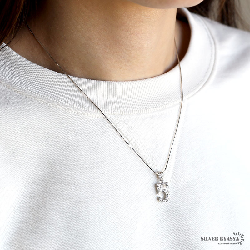 (シルバー、2) ナンバーネックレス 數(shù)字ネックレス シルバー925 K18 GP ゴールド 金屬アレルギー対応 BOX付屬