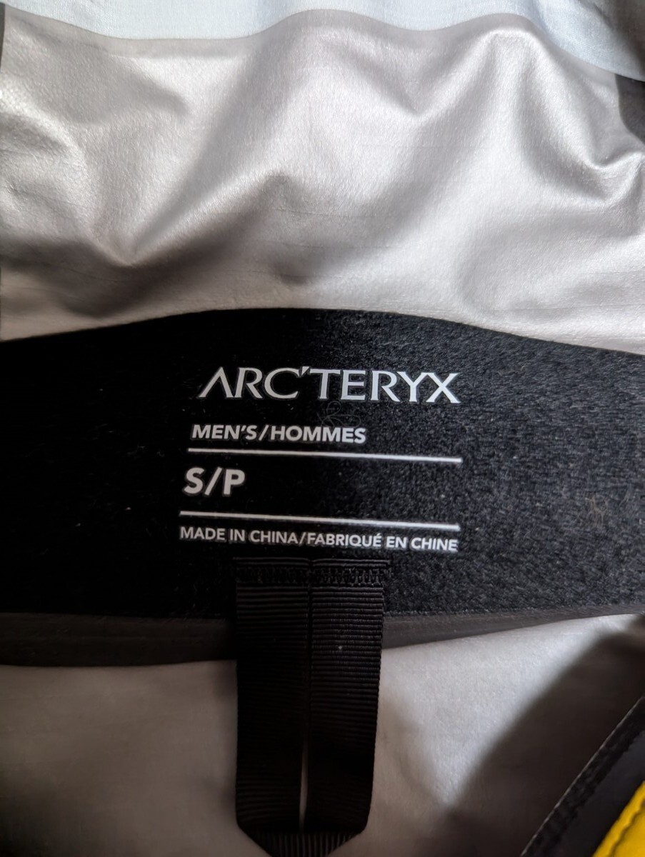 ARC'TERYX Nuclei FL Jacket Fluidity メンズ XS 収まり ニュー ARC'TERYX Nuclei FL Jacket Fluidity メンズ XS 収まり ニュー