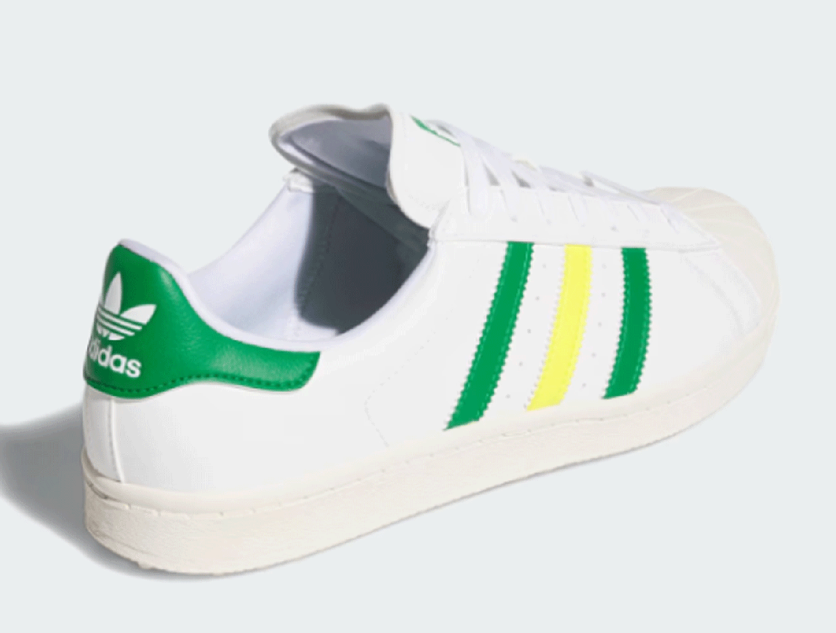 新品■アディダス■2025.2■SS80 スパイクレス■IH8535■CLOUD WHITE/GREEN/YELLOW■23.5CM■往年のアイコンがスパイクレスゴルフシューズ