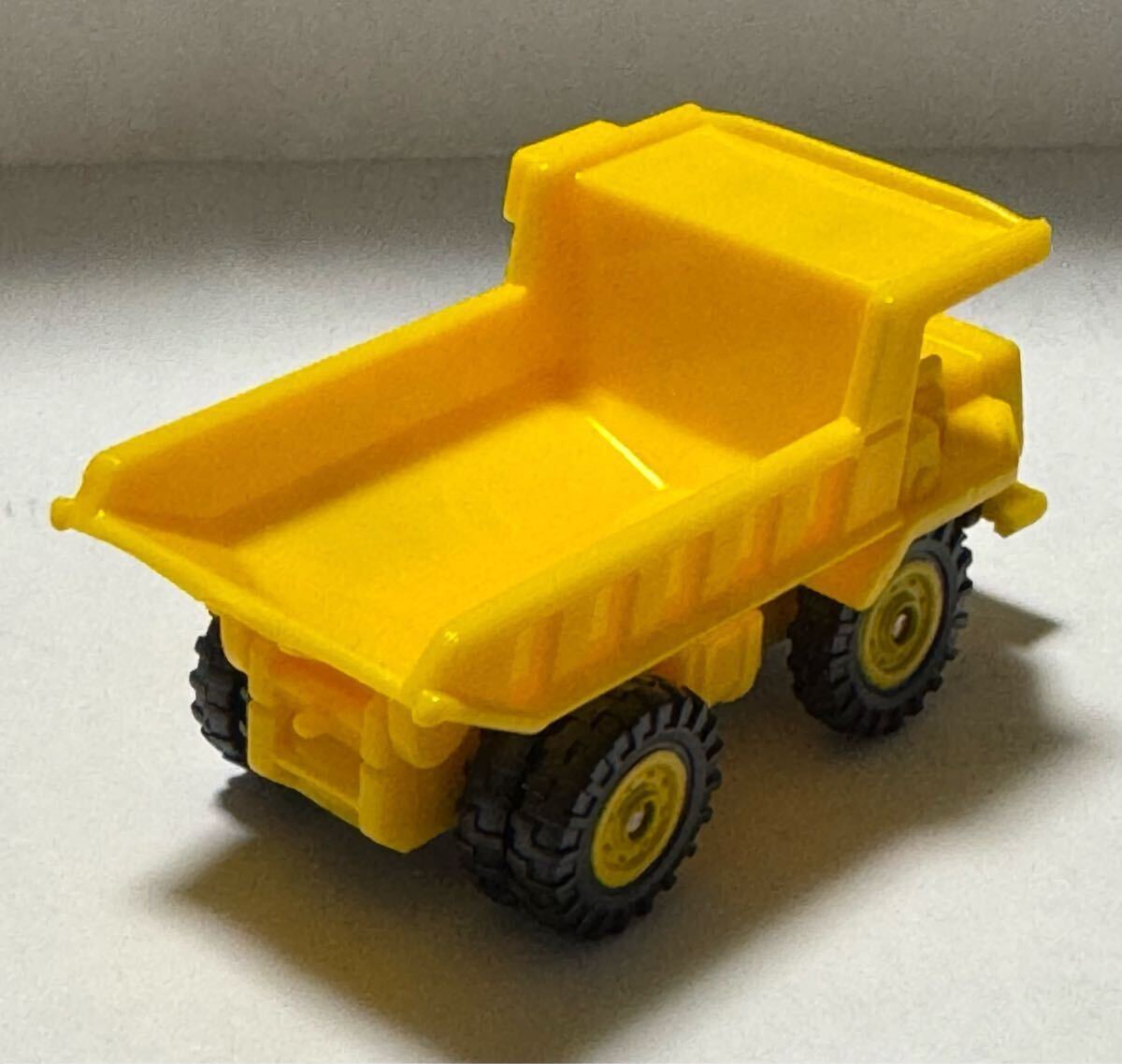  карман Tomica P027 off-road самосвал ( желтый )