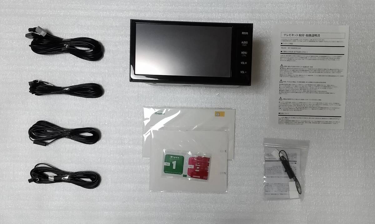 トヨタ純正 SDナビ NSZT-W64 高精細液晶 新品フィルムアンテナ トヨタ純正 SDナビ NSZT-W64 高精細液晶 新品フィルムアンテナ