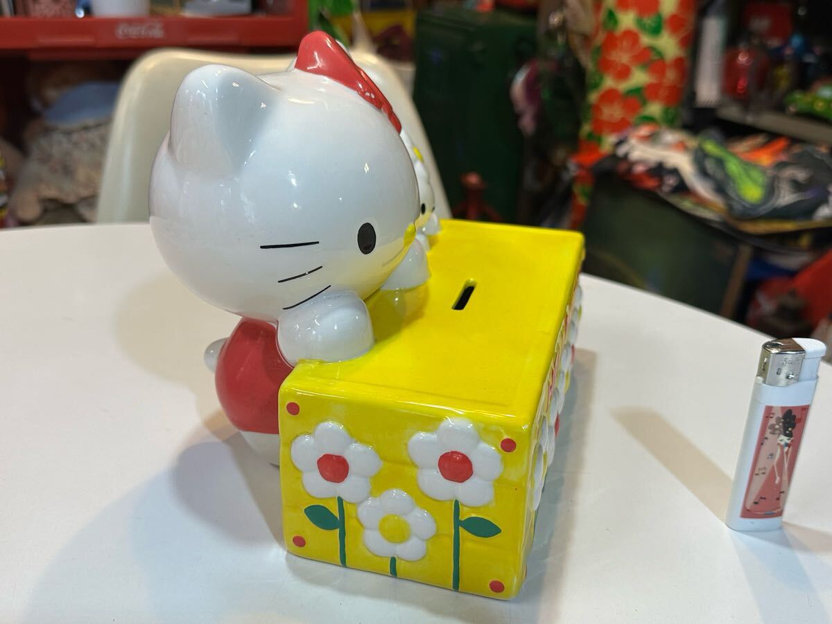 ☆昭和レトロ/ハローキティ/キティちゃん/陶器製貯金箱 ☆昭和レトロ/ハローキティ/キティちゃん/陶器製貯金箱