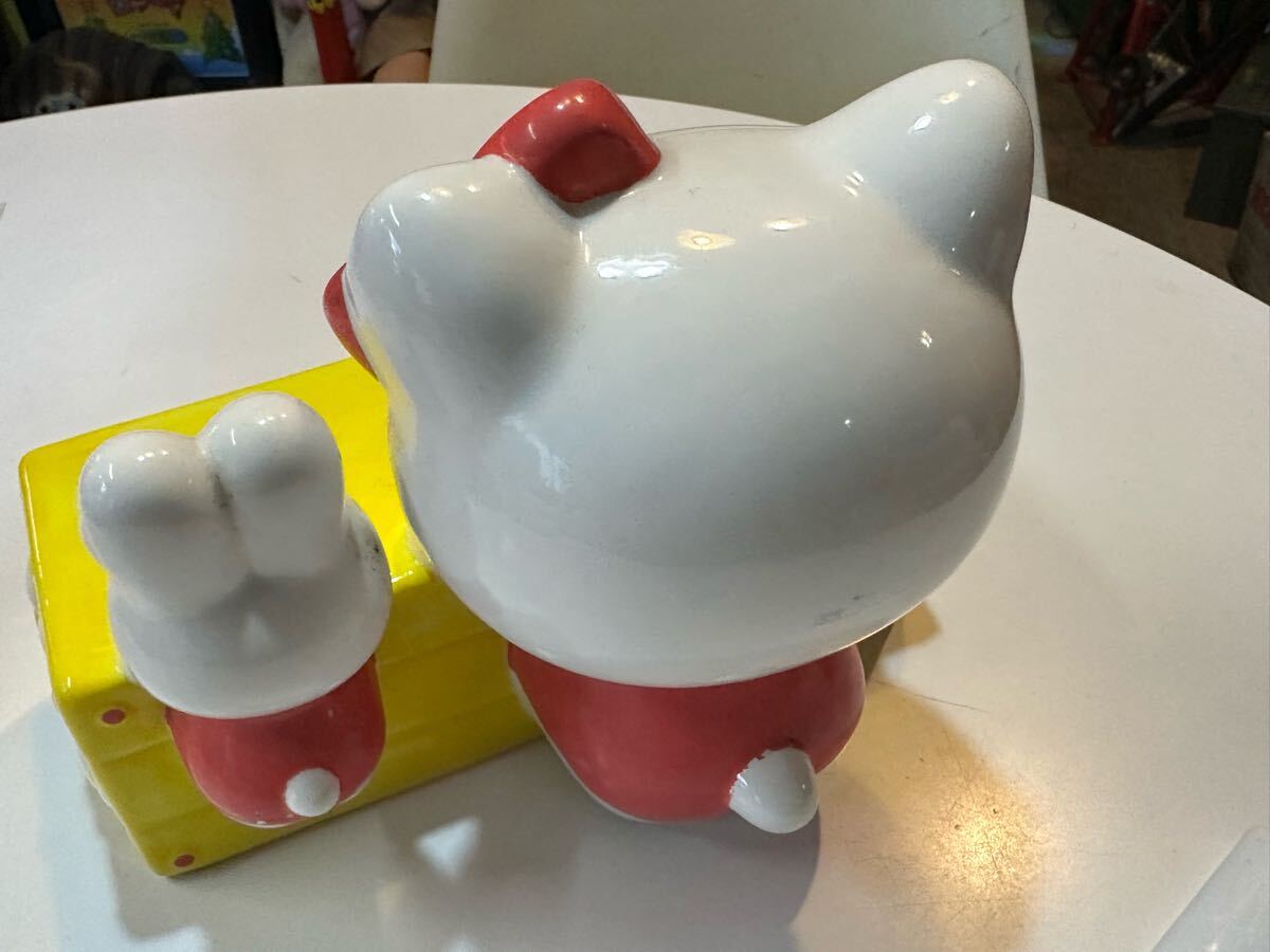 ☆昭和レトロ/ハローキティ/キティちゃん/陶器製貯金箱 ☆昭和レトロ/ハローキティ/キティちゃん/陶器製貯金箱