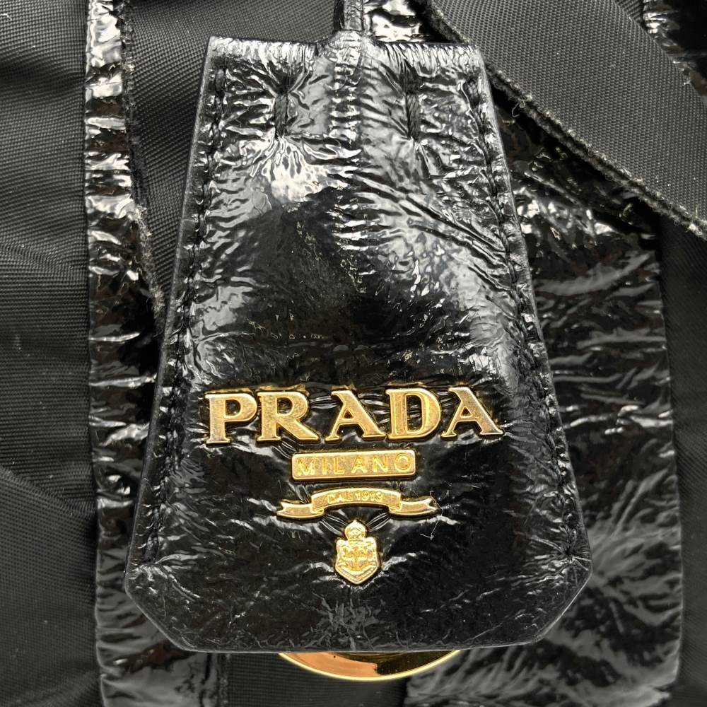 PRADA プラダ ハンドバッグ フリル トートバッグ ナイロン ブラック 黒 レディースファッション