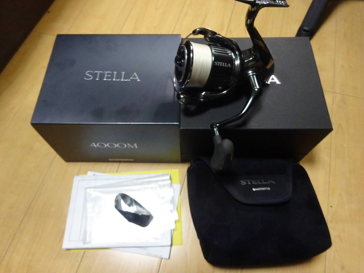 新品同様　　　　　シマノ 　　22 ステラ 4000M