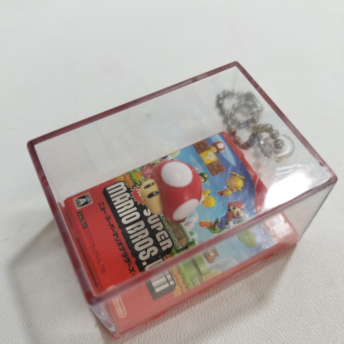 Nintendo スーパーマリオブラザーズ Wii 立体ジャケットマスコット スーパーキノコ [ストラップ ボールチェーン グッズ]