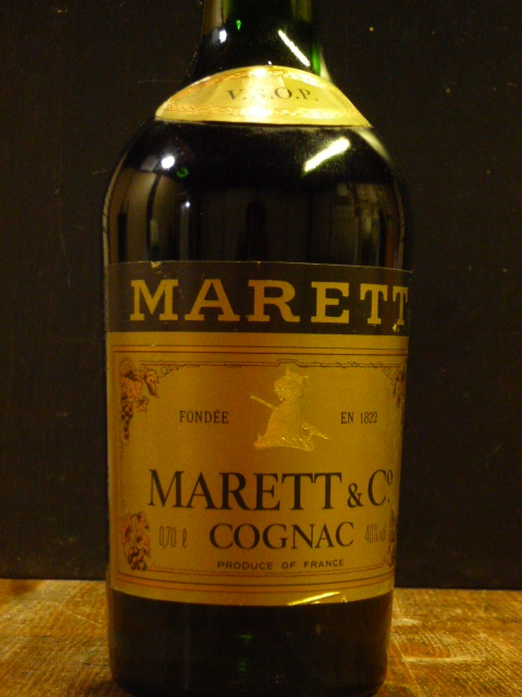 「MARETT」COGNAC V.S.O.P 舊ボトル ”マレット”　0.70L 40%vol　マスターセラー?オードマール氏によるブレンドです　　MARETT?V-0126-A