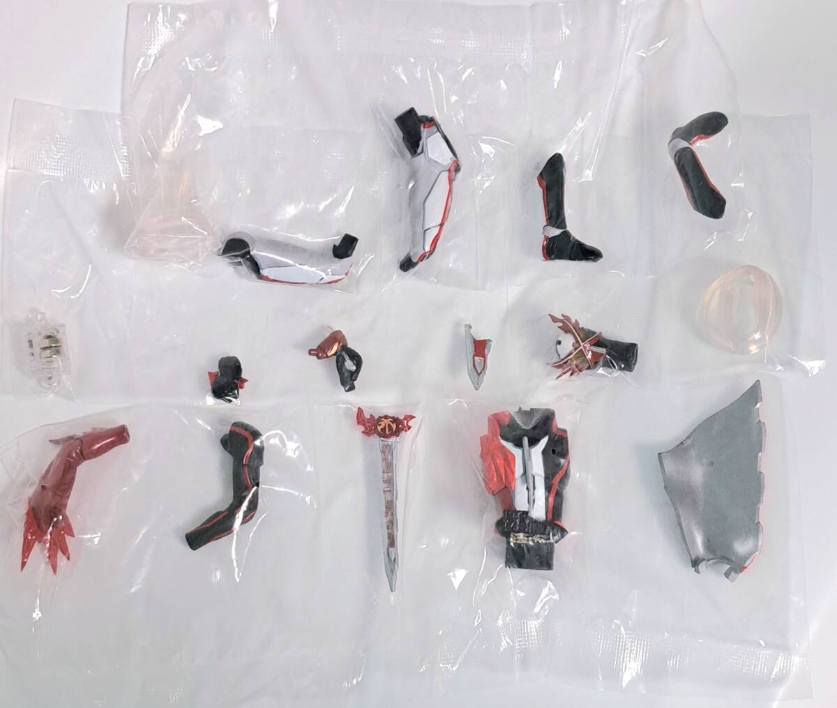 アルティメットルミナスプレミアム　仮面ライダーセイバー ポーズB
