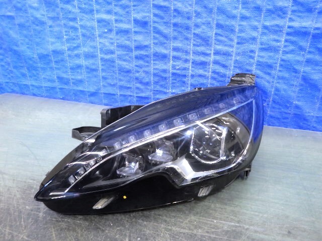 2632　プジョー　308　左ライト　LED　0 301 287 631 00　98005 464 80-00　良品
