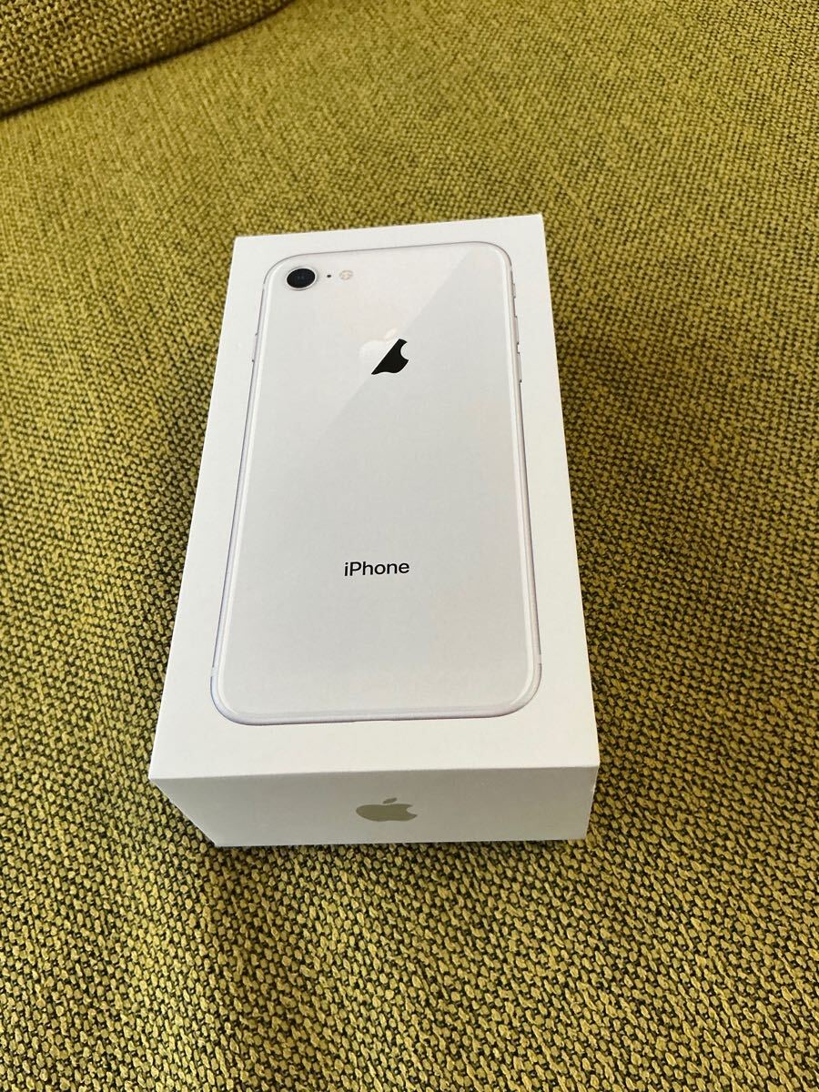 iPhone 8 64GB ホワイト_画像9
