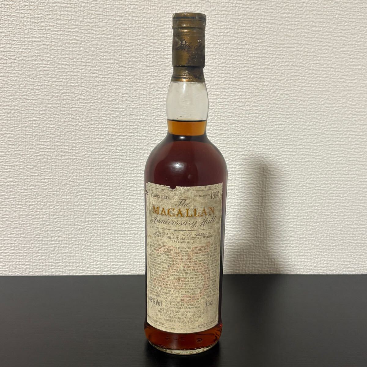 Yahoo!オークション - The Macallan ザ・マッカラン 25年 Yahoo!オークション - The Macallan ザ・マッカラン 25年