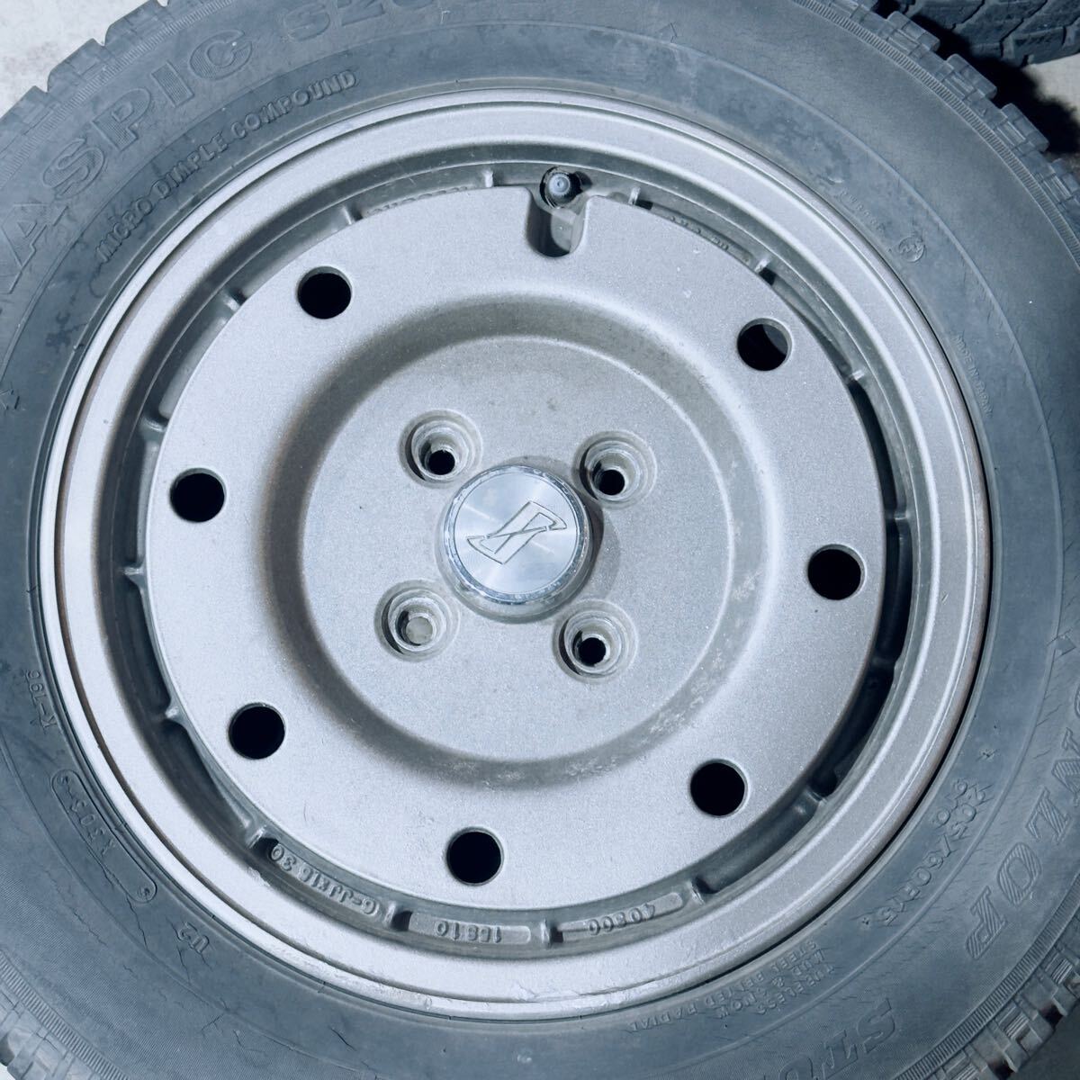 鬼希少　DR30 RS ターボ　純正　ホイール　15インチ　114.3 4穴　ニューマン　スカイライン　西部警察　マグ鍛？　タイヤは飾り
